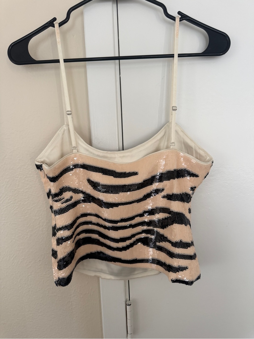 Guizio Zebra Sequin Top - Picture 2 of 6